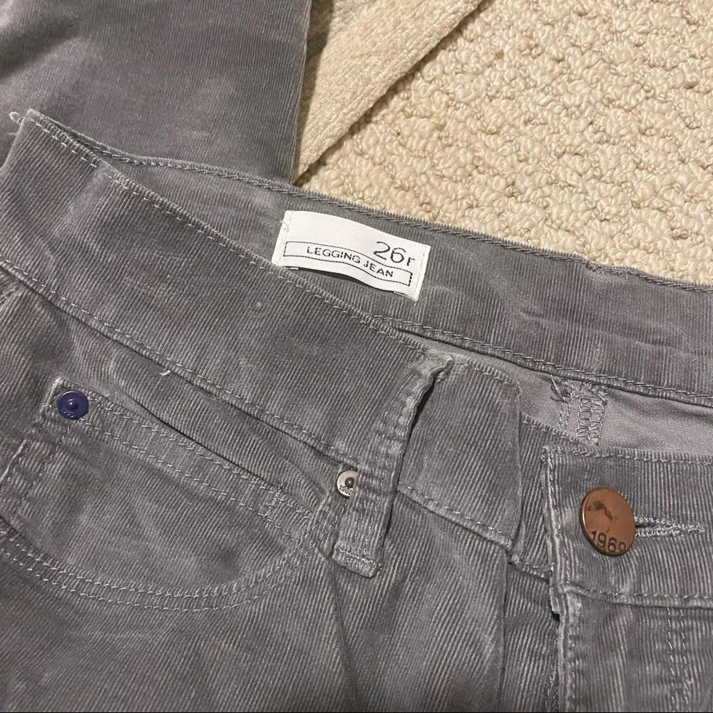 GAP 1969 Gray Corduroy Legging Jean - Picture 5 of 7